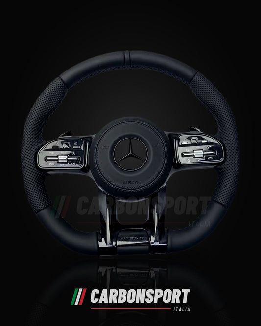 Volante full black in pelle, vista frontale